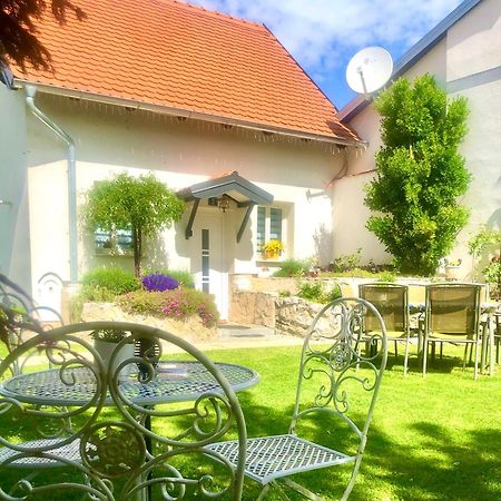 Holiday House Apartments Dajcic ヴァラズディンスケ・トプリツェ エクステリア 写真