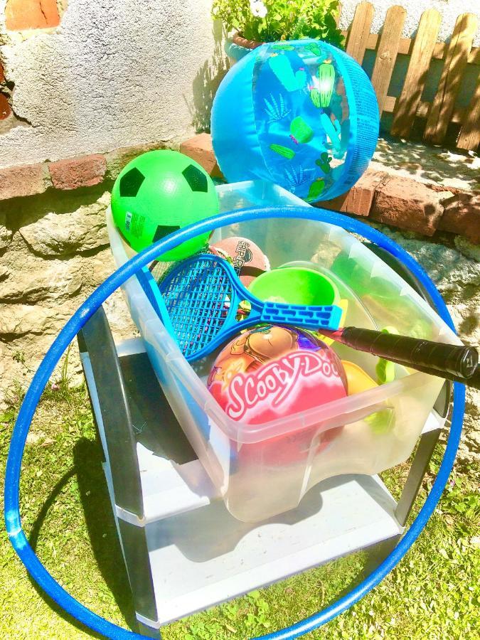 Holiday House Apartments Dajcic ヴァラズディンスケ・トプリツェ エクステリア 写真